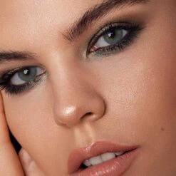 Fresh Go - Ocean Blue Coloured Contacts -Eye Colors Sale OceanBlueColoredContacts2