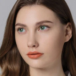 Hidrocor Emerald Green Colored Contacts -Eye Colors Sale ezgif.com gif maker 11 356d42ae 1a0b 4546 ad10 b690dc6d24ce